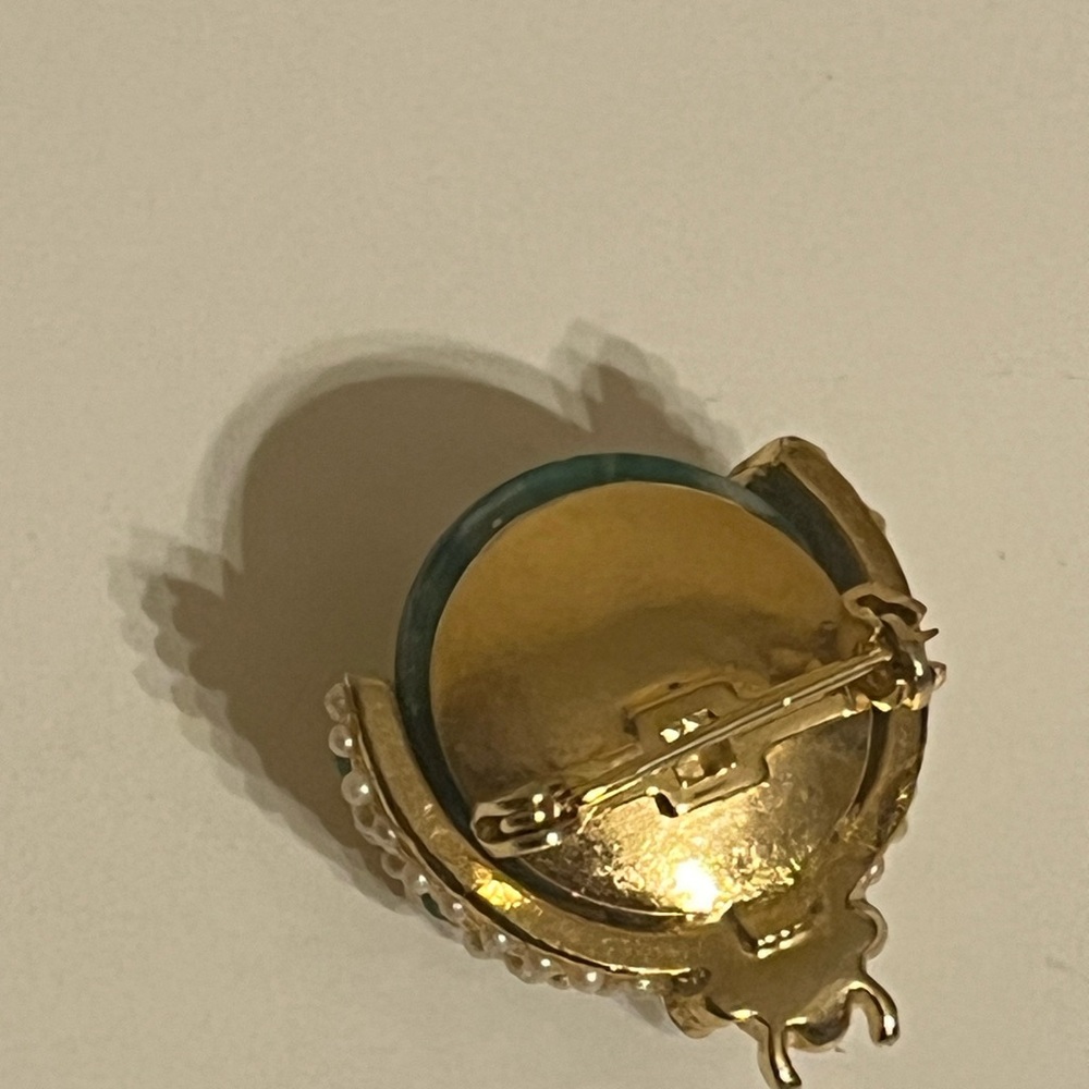 Beetle Bug Goldtone Stick Pin Brooch - Picture 5 of 9